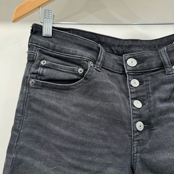 AE Denim Short - Picture 3 of 3